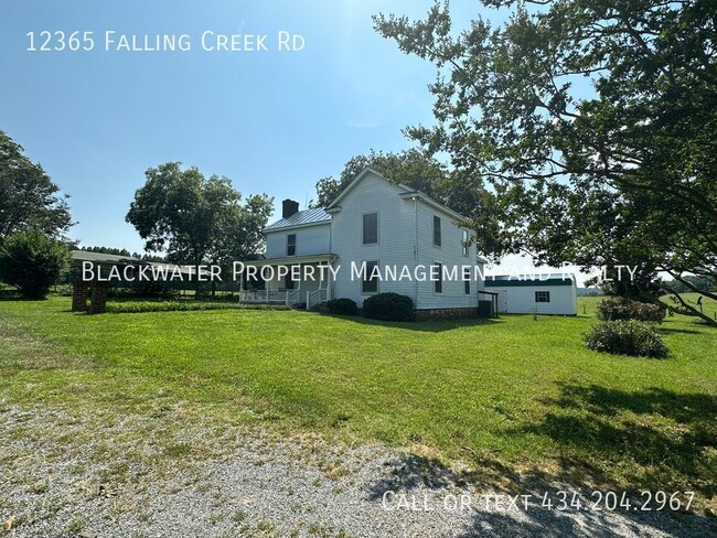 Building Photo - Farm House in Bedford County near Huddleston