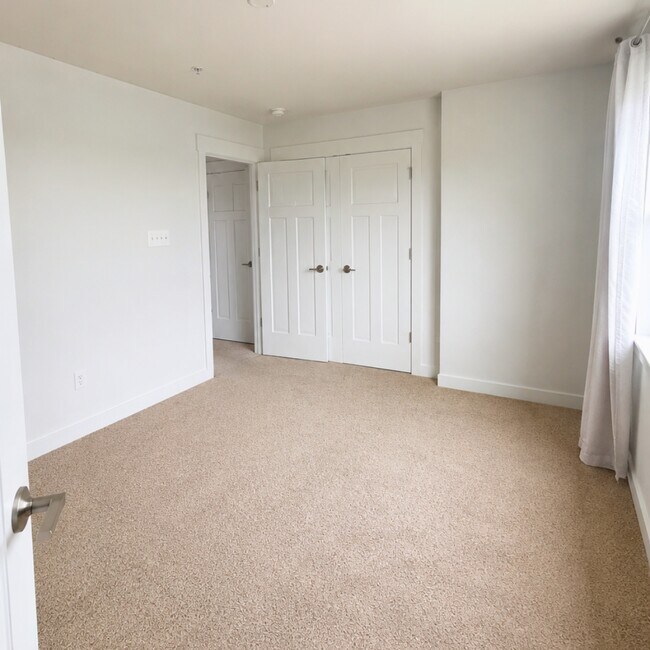 Building Photo - 1206 Marsalis Pl