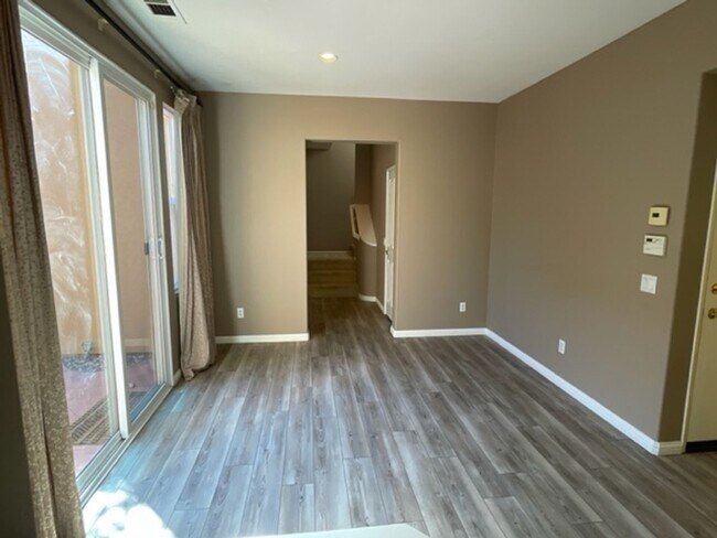 Building Photo - **Coming Soon**3 Bedroom 2 Bath Home in th...
