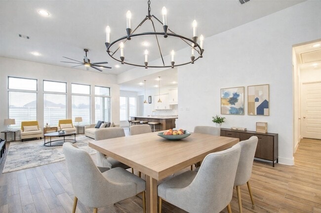 Building Photo - 3011 Hbr Spg Wy