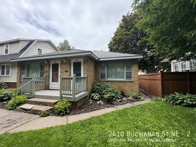 Primary Photo - 2410 Buchanan St NE