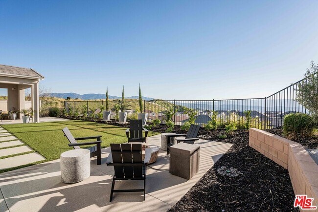 Building Photo - 28609 Windbreak Tr
