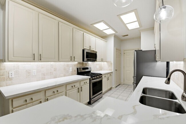 Building Photo - 78 N Camellia Grove Cir