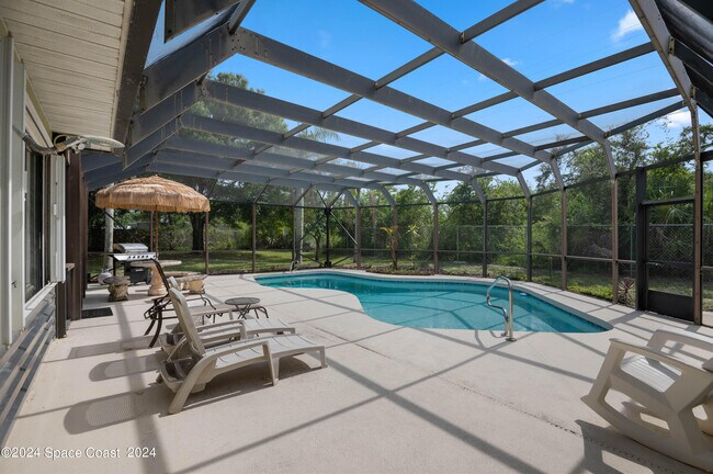 Building Photo - 3605 Valkaria Rd