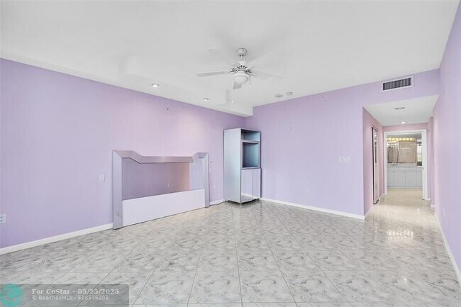 Building Photo - 6001 N Ocean Dr