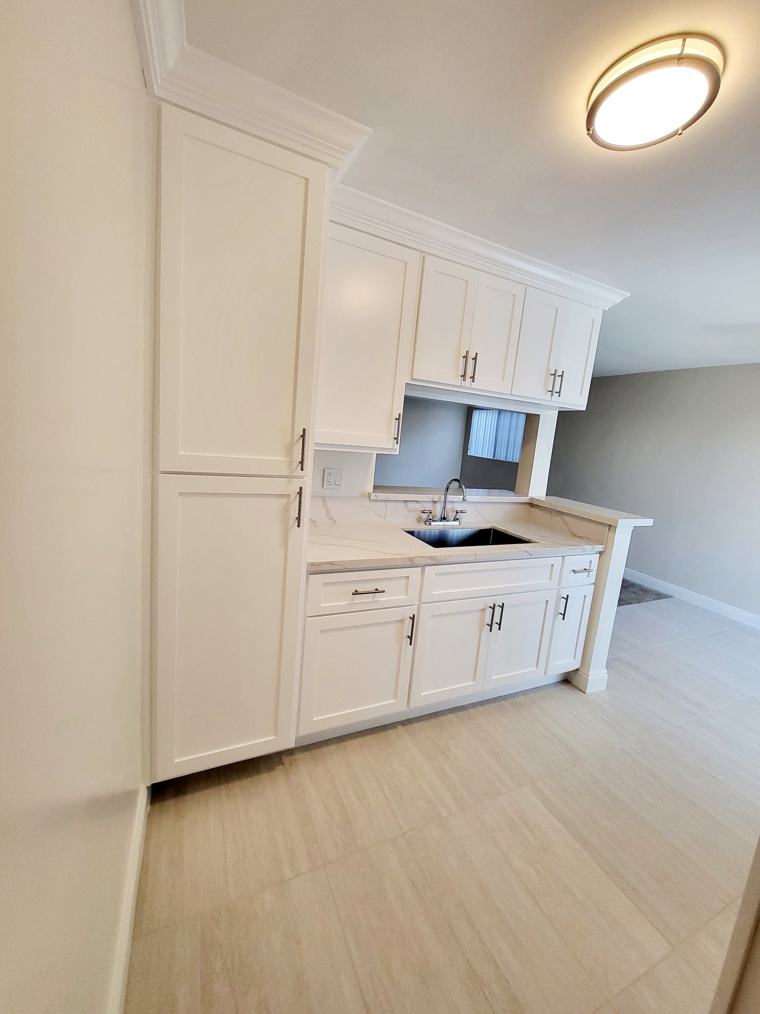 Building Photo - 8919 Longden Ave