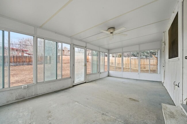 Building Photo - Updated 4BR Home with 2-Car Garage in Stratmoor