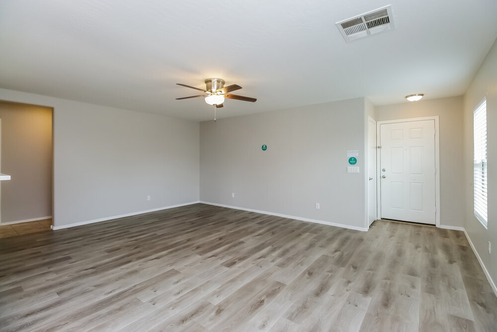 Building Photo - 2377 E San Manuel Rd