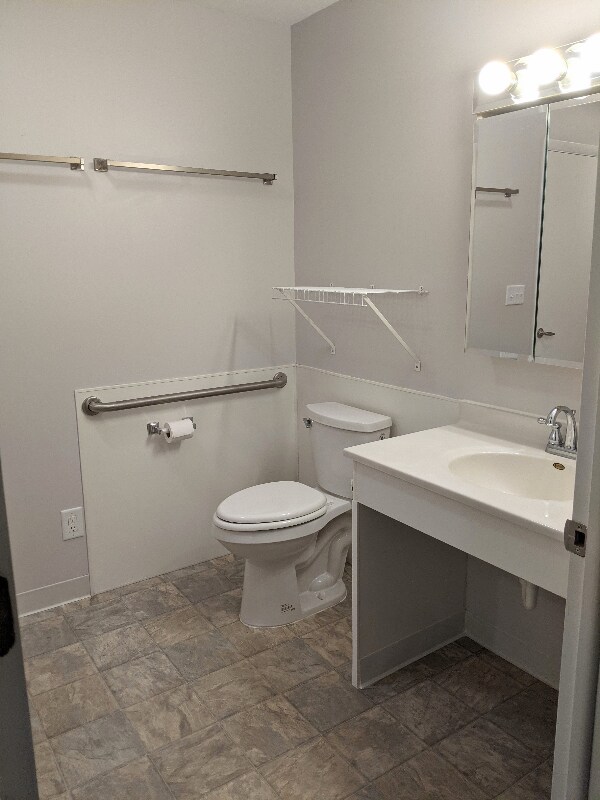Building Photo - 1506 Kilbourn St