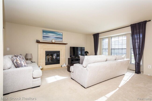 Building Photo - 1860 Christy Ct