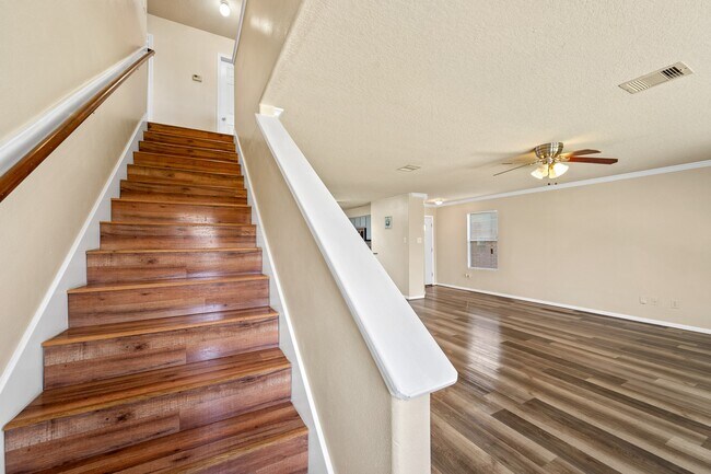 Building Photo - 3234 Clipper Winds Way