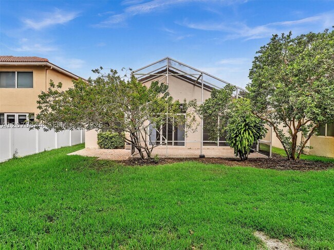 Building Photo - 6271 SW 195th Ave