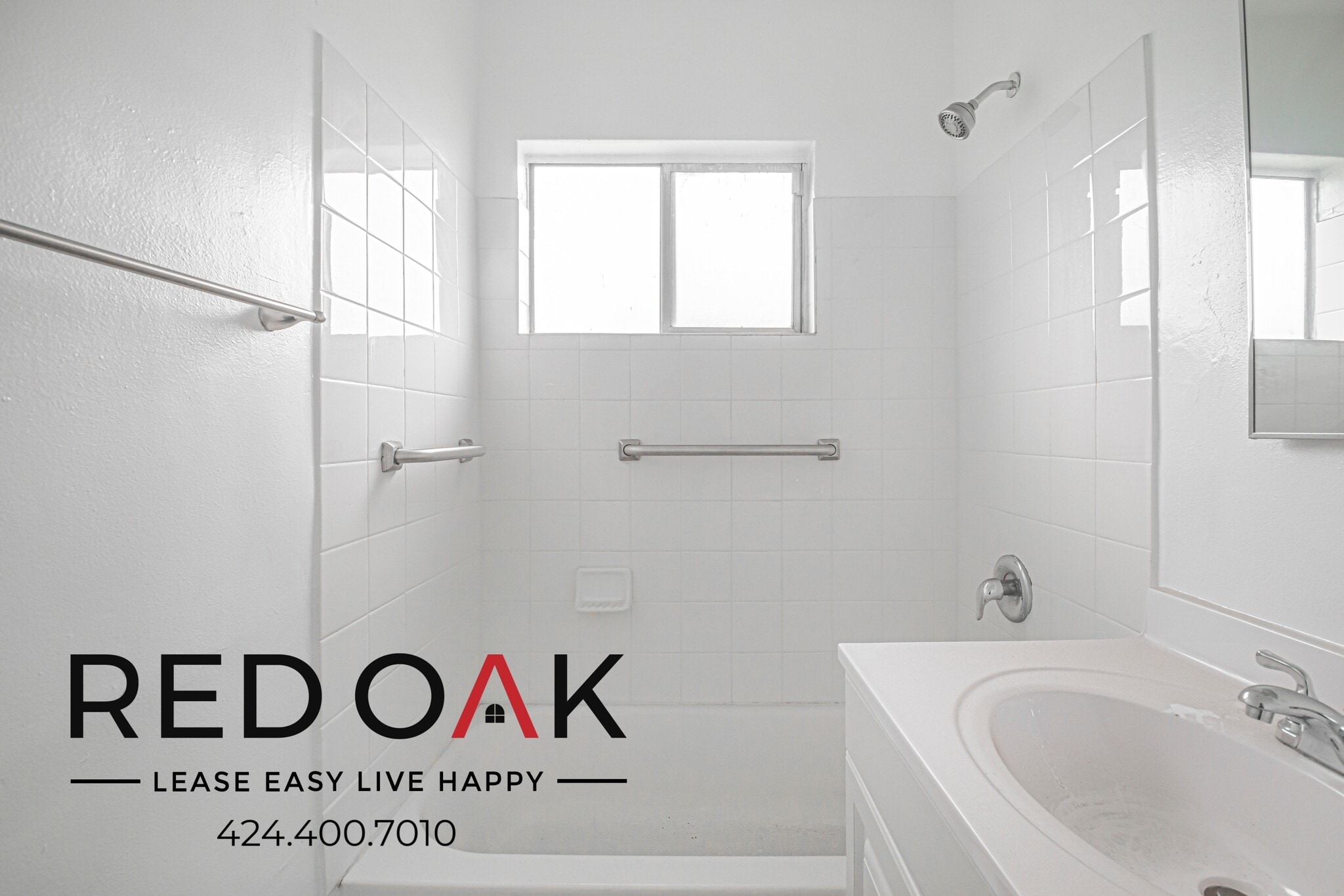 Building Photo - 630 N Cerritos Ave