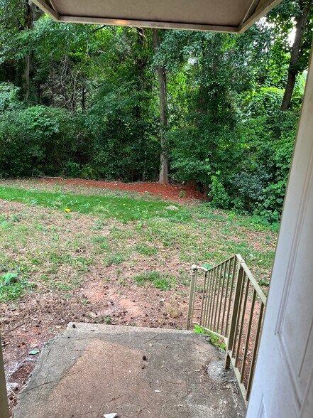 Building Photo - 165 Hiawassee Ave