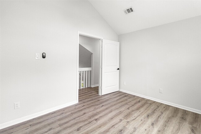 Building Photo - 3718 Storm Creek Dr