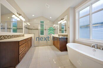 Building Photo - 5 BED & 4.5 BATH FOR RENT