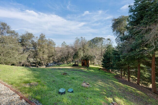 Building Photo - Modern Studio with Private Entry and Scenic Views in El Dorado Hills!