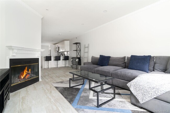 Building Photo - 50 N Broadway