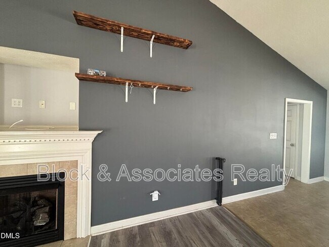 Building Photo - 2228 Stornoway Ct