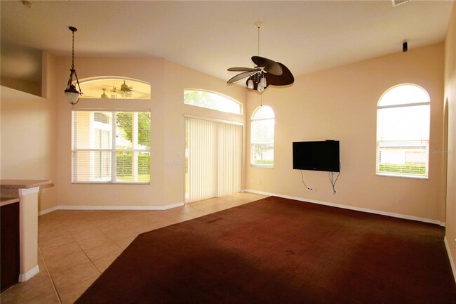 Building Photo - 824 Blairmont Ln