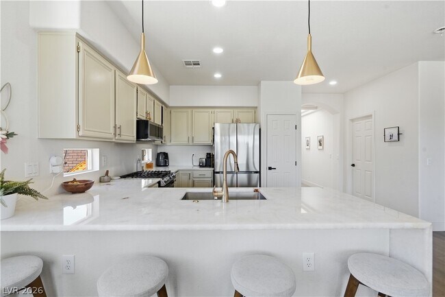 Building Photo - 11063 Pegasus Dr