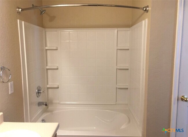 Building Photo - 2839 Seascape Ln