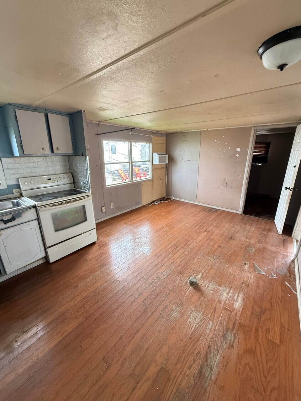 Building Photo - 920 Boardwalk Ln