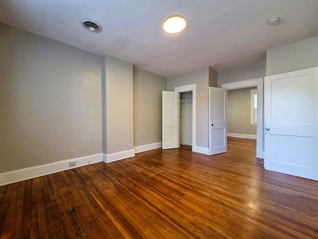 Building Photo - Renovated stately brick home in Forest Hill area on large lot.