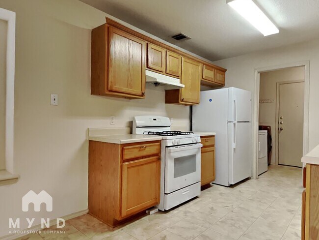 Building Photo - 14321 Lemongrass Ln