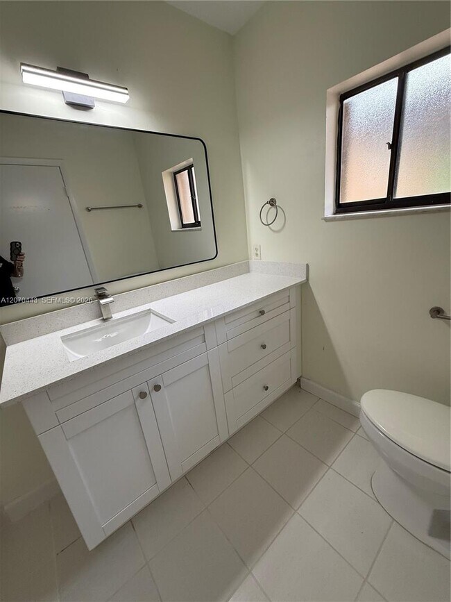 Building Photo - 3522 Torremolinos Ave