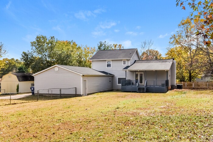 Building Photo - 150 Dexter Cir