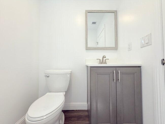 Building Photo - Brand-New 2-Bedroom ADU in Arleta – Be the...