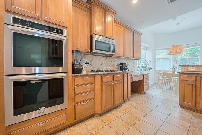 Building Photo - 157 E Frontera Cir