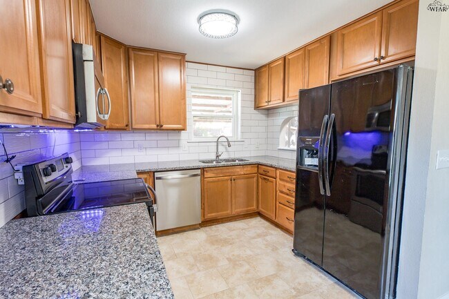 Building Photo - 1046 Jan Lee Dr