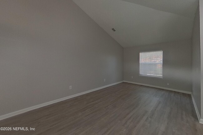 Building Photo - 12048 Coachman Lakes Way