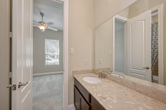 Building Photo - 26634 Sooty Tern Dr