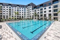 Building Photo - 425 Centerpointe Cir