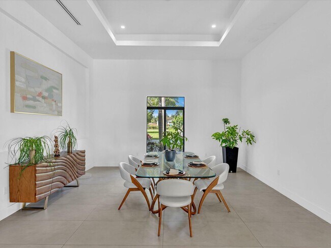 Building Photo - 6122 SW 173rd Way