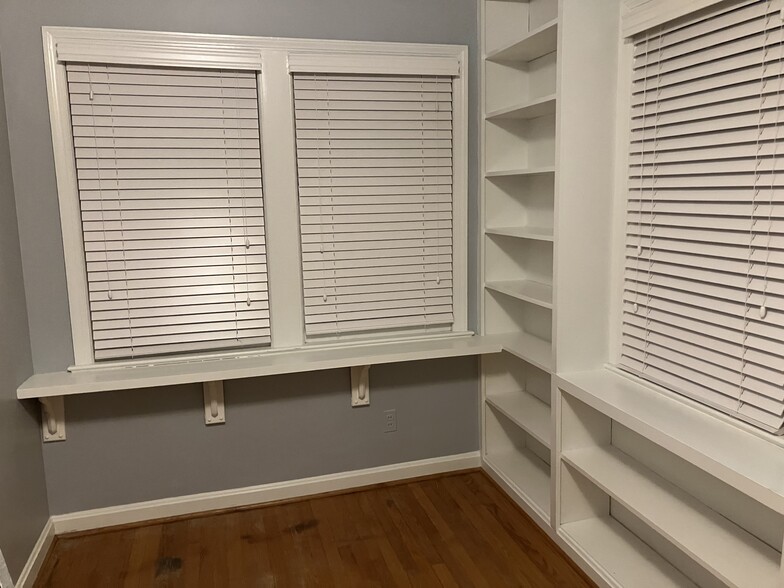 Bedroom with built in shelving, option for unfurnished or furnished - 3741 4th St N