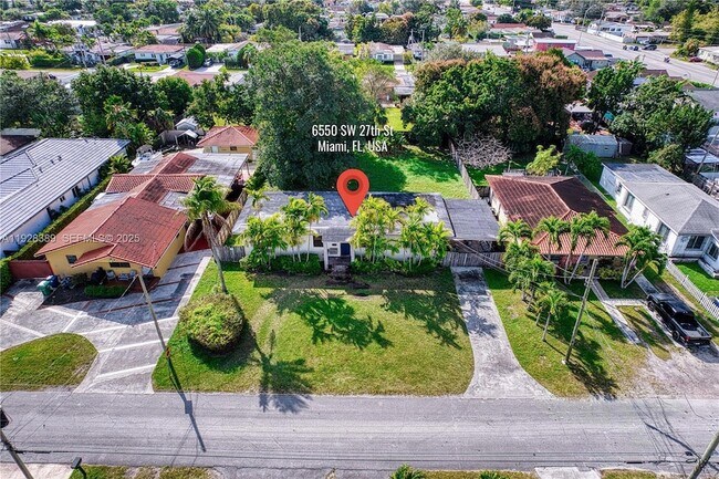 Building Photo - 6550 SW 27th St