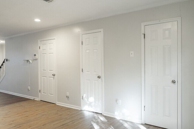 Building Photo - 2111 Turtle Ct