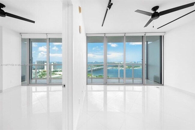 Building Photo - 888 Biscayne Blvd