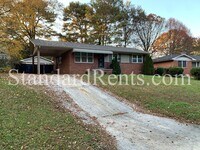 Building Photo - Ranch in Atlanta