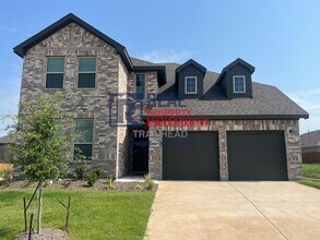 Building Photo - Striking 3 Bedroom/3 Bath Open Concept Hom...