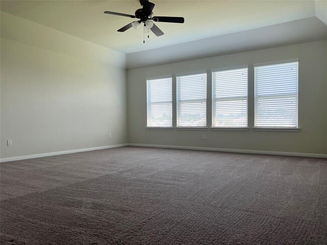 Building Photo - 24506 Raven Cliff Falls Dr
