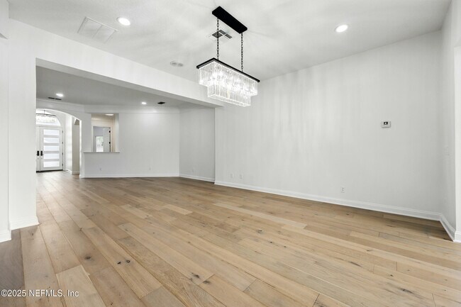 Building Photo - 13600 Emerald Cove Ct