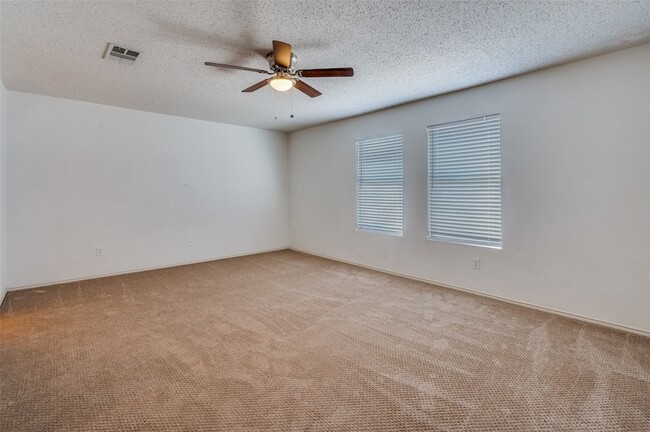 Building Photo - 5224 Royal Burgess Dr