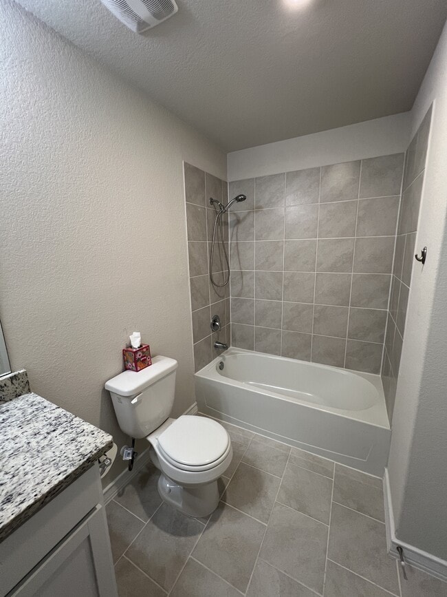 Building Photo - 317 Denison Dm