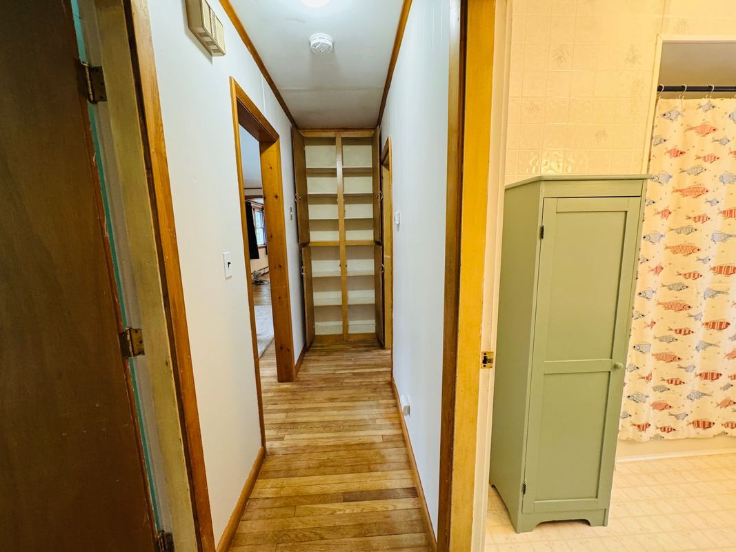 Building Photo - 70 Cedar St