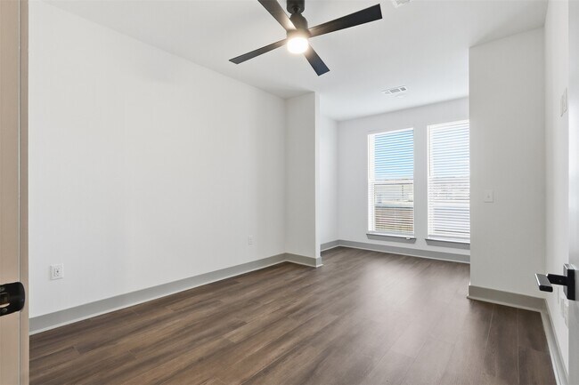 Building Photo - 1950 Winrock Blvd